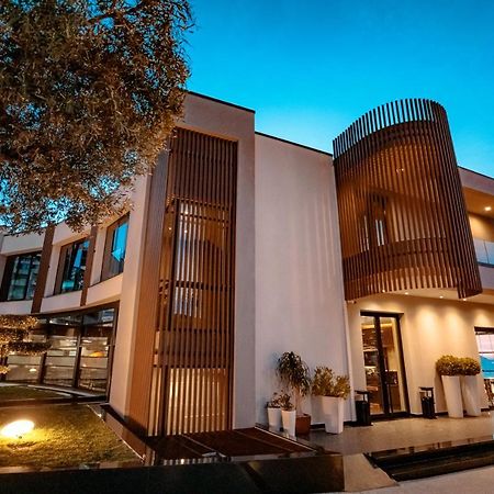 Hotel Miramare Vlorë Екстериор снимка