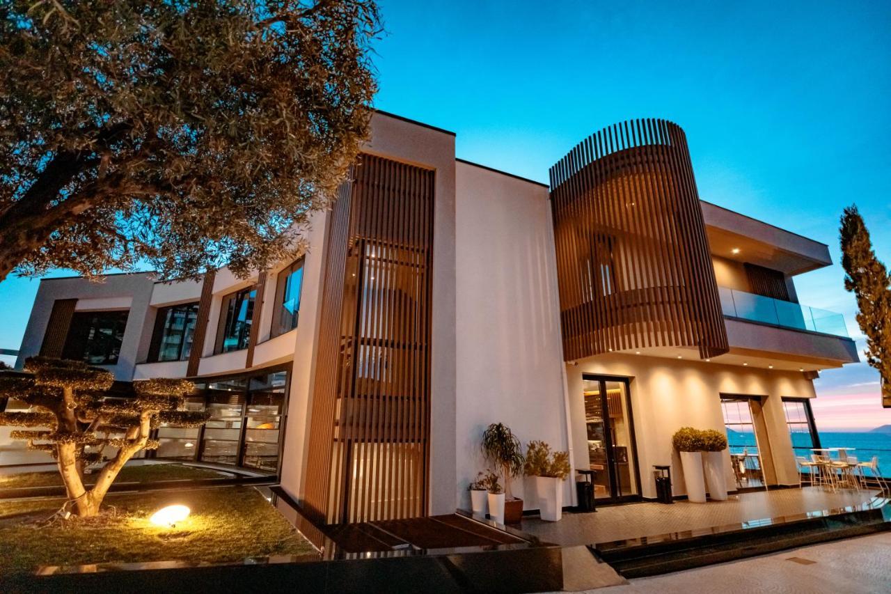 Hotel Miramare Vlorë Екстериор снимка