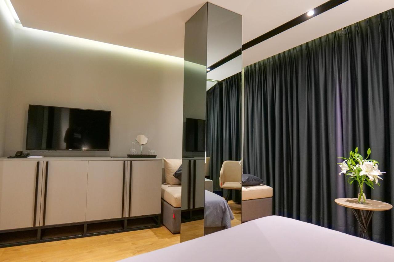 Hotel Miramare Vlorë Екстериор снимка