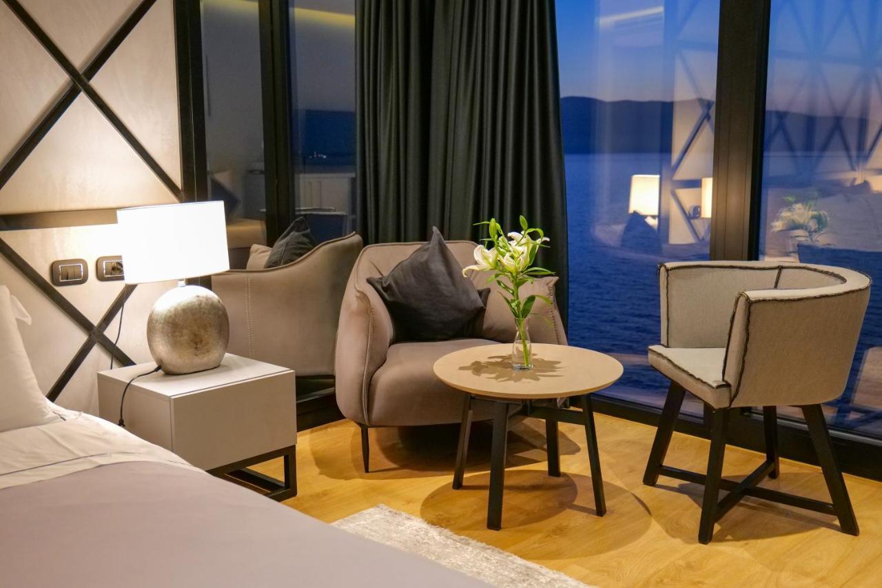Hotel Miramare Vlorë Екстериор снимка